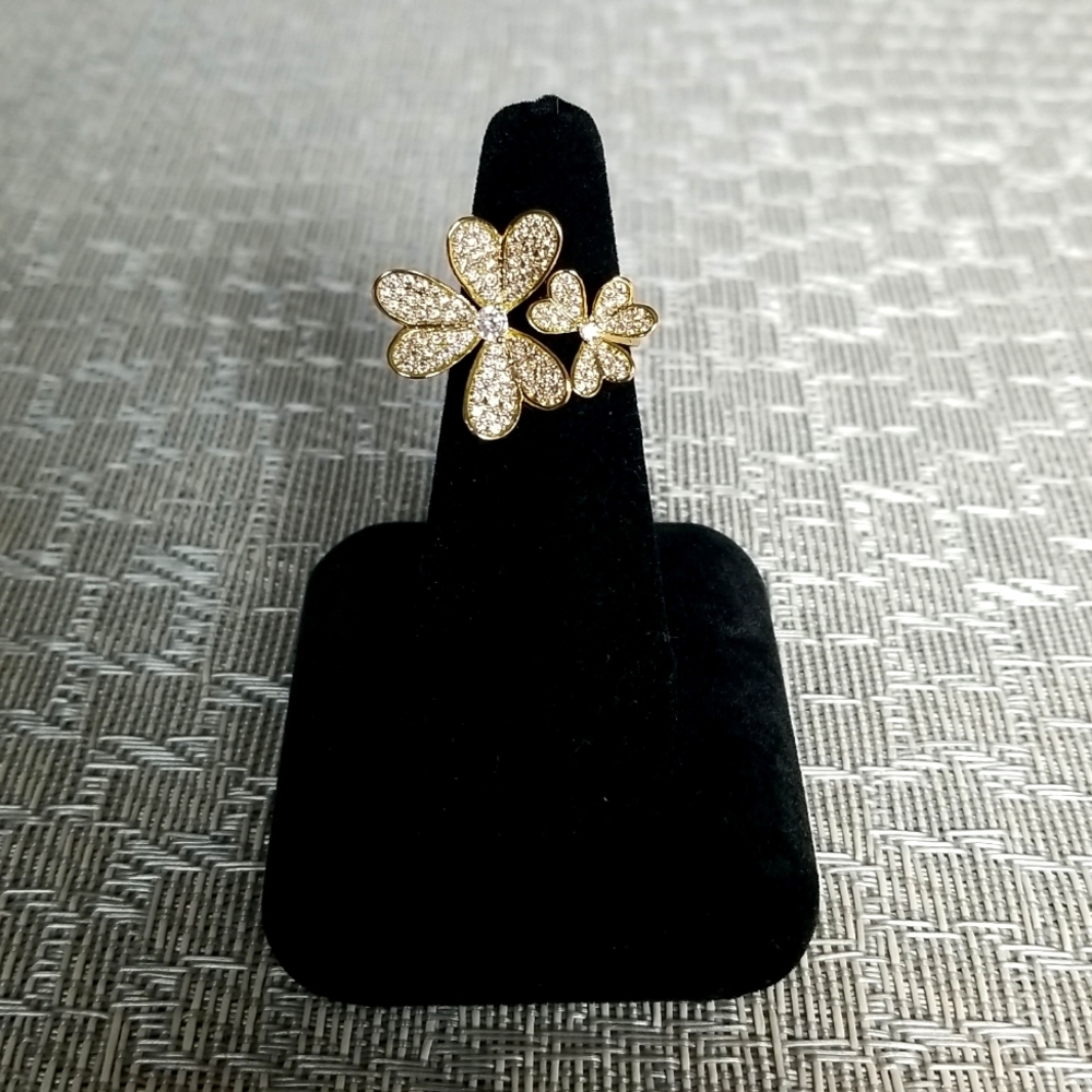 New adjustable double flower with rhinestones ring (Gold plated)